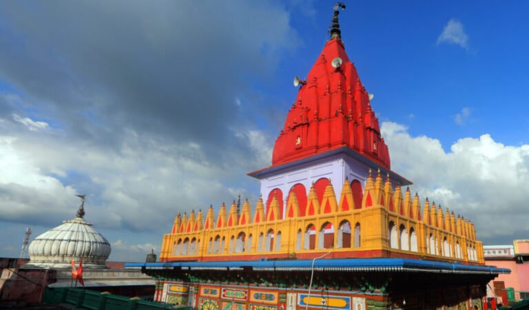 Famous Religious Places to Visit in Ayodhya You Shouldn’t Miss
