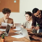 Community Management Strategies That Foster Long-term Relationships